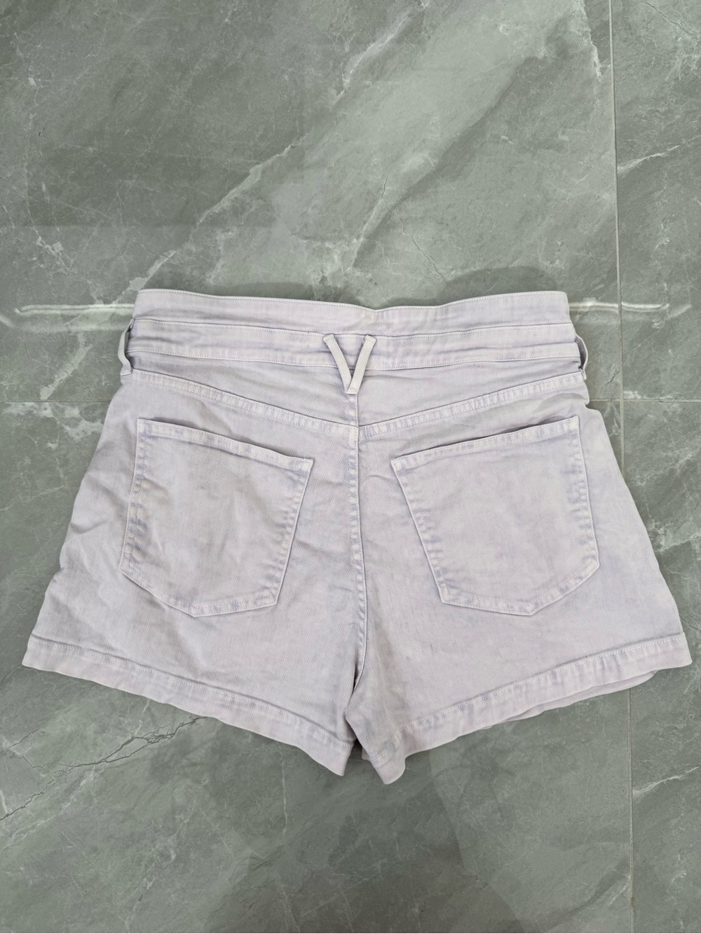 Women’s Veronica Beard Jaylen High Rise Notch Pleated Denim Shorts Size 31 / 12 - Picture 8 of 16